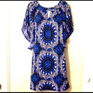 Alyn Paige Brand/“-Bell Sleeve Keyhole Neck Mini Dress/Flowy Tunic. Size Medium